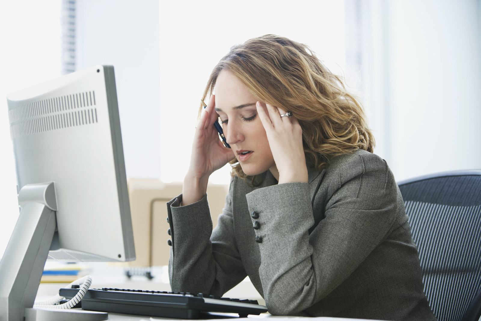 <p>How Stress Causes Weight Gain</p>